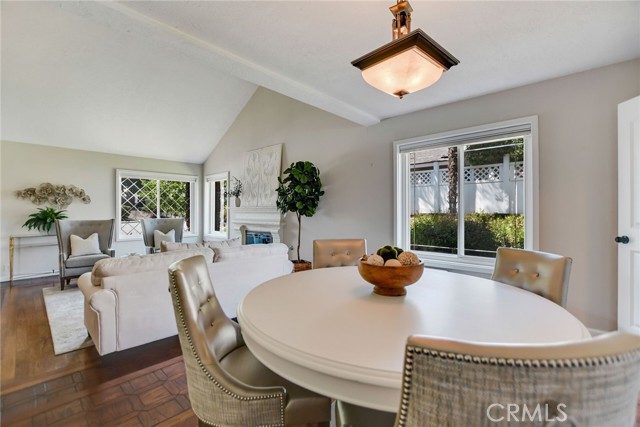 7022 Wheeler Avenue, La Verne CA: https://media.crmls.org/medias/e80500c0-37b7-4d18-98cc-b5dc2e3bc846.jpg