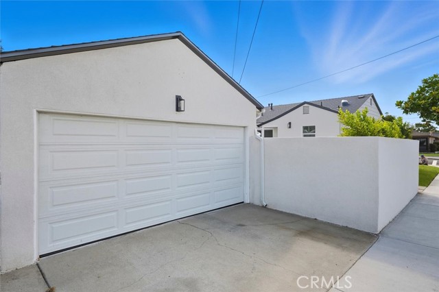 5357 122nd St, Hawthorne CA: https://media.crmls.org/medias/e80756ee-0cec-46ca-988f-977db93d0af5.jpg