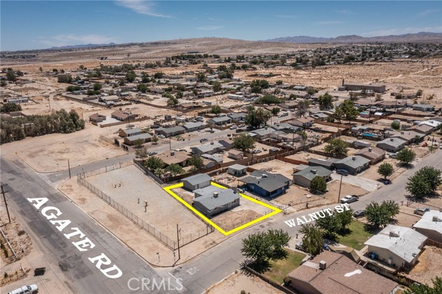 35277 Walnut Street, Barstow CA: https://media.crmls.org/medias/e807830f-9b3f-498c-b96e-22510fa88f0f.jpg