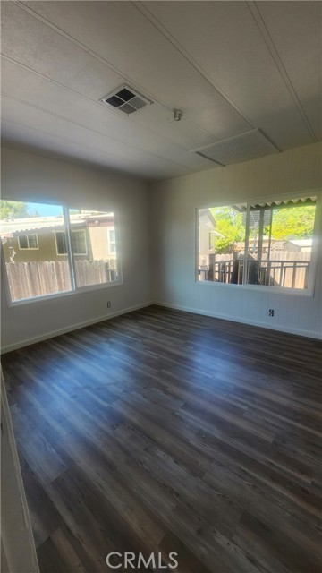 Detail Gallery Image 13 of 17 For 44 Sunset Dr 44a,  Vacaville,  CA 95687 - 4 Beds | 2 Baths