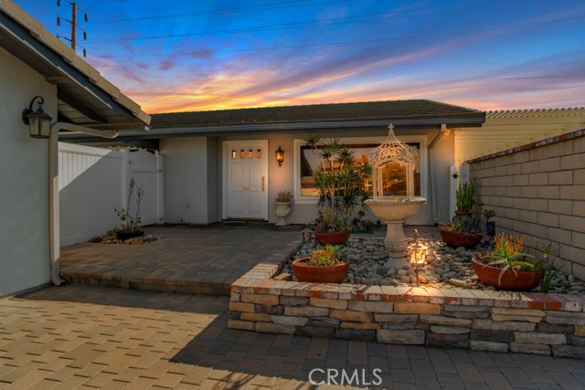 Detail Gallery Image 2 of 19 For 1657 Texas Cir, Costa Mesa,  CA 92626 - 3 Beds | 2 Baths