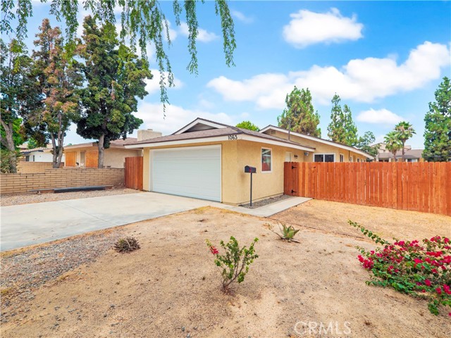 1063 Circle City Dr, Corona, CA 92879