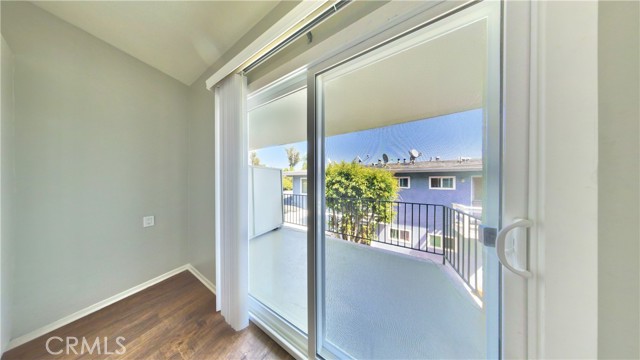Detail Gallery Image 12 of 32 For 136 W Union Ave #11,  Fullerton,  CA 92832 - 2 Beds | 1 Baths