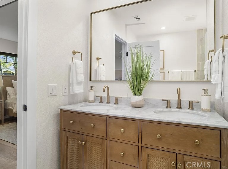 1525 Lauralynn Place - photo 6