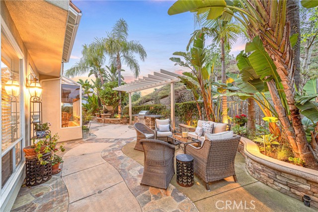 22432 Rosebriar, Mission Viejo CA: https://media.crmls.org/medias/e809be20-6bdb-4434-b221-9f52dd4271e2.jpg