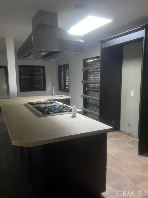 Detail Gallery Image 4 of 9 For 9275 Flicker, Los Angeles,  CA 90069 - 2 Beds | 3 Baths