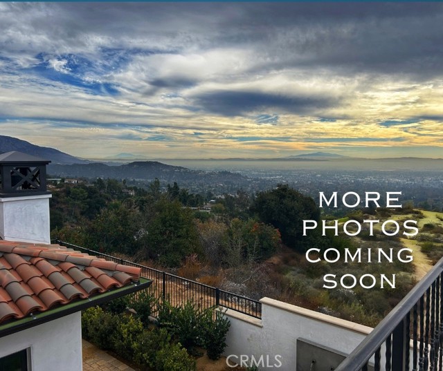 608 Baldwin Court, Sierra Madre CA: https://media.crmls.org/medias/e80a4cfa-e103-4cac-a8d3-a43f3a8fefb6.jpg