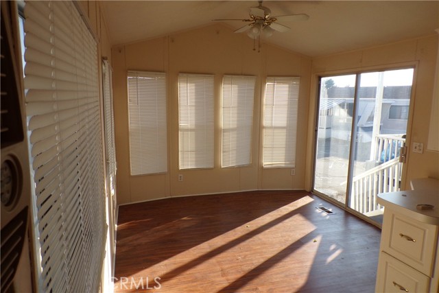 Detail Gallery Image 2 of 8 For 12710 3rd Spc 103,  Yucaipa,  CA 92399 - 1 Beds | 1 Baths