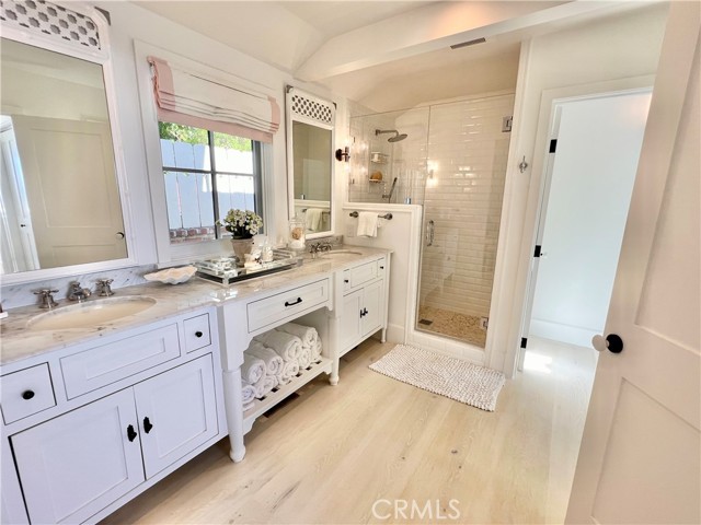 Detail Gallery Image 19 of 21 For 31502 Shrewsbury Dr, Laguna Beach,  CA 92651 - 2 Beds | 2/1 Baths