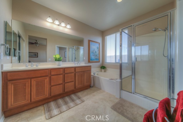 Detail Gallery Image 15 of 36 For 29139 Stone Ridge, Menifee,  CA 92584 - 4 Beds | 2/1 Baths