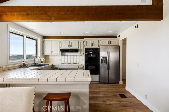 Detail Gallery Image 10 of 53 For 7491 Kingsbury Road, Templeton,  CA 93465 - 8 Beds | 6/1 Baths