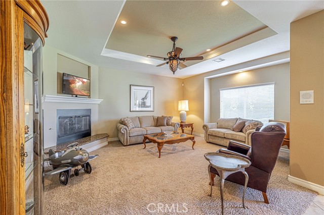 Image 5 of 72 For 2534 Desert Rose Drive