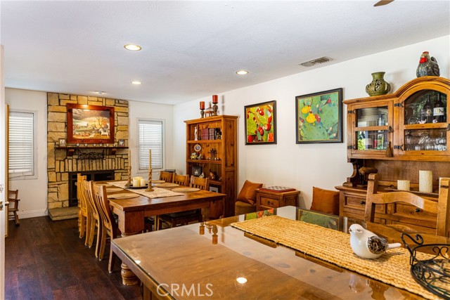17927 Sun Hill Drive, Yorba Linda CA: https://media.crmls.org/medias/e80e4682-e249-480b-9b07-424d994ccc4f.jpg
