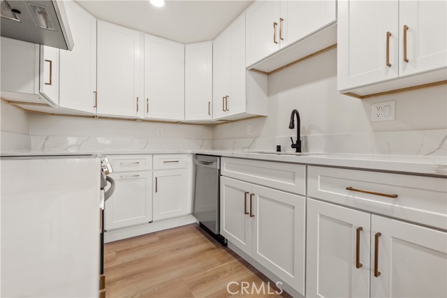 Detail Gallery Image 13 of 52 For 6542 Ocean Crest Dr #D204,  Rancho Palos Verdes,  CA 90275 - 1 Beds | 1 Baths