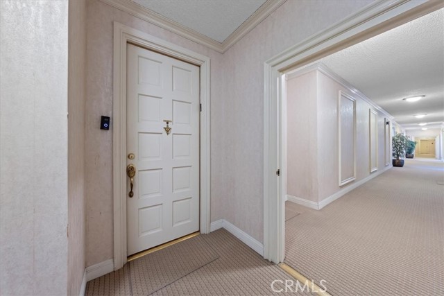 Detail Gallery Image 6 of 52 For 1167 Roxbury Dr #103,  Los Angeles,  CA 90035 - 2 Beds | 4/1 Baths