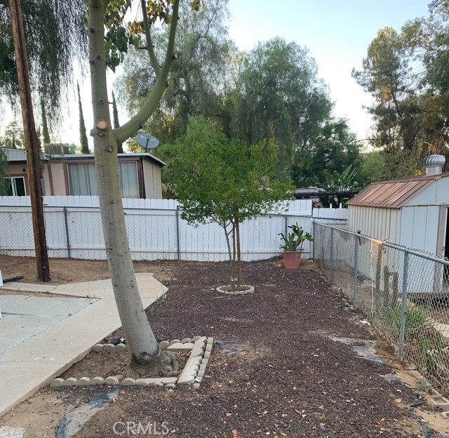 28480 Red Gum Drive, Lake Elsinore CA: https://media.crmls.org/medias/e80fde3c-9e91-4a2d-8780-c3f9e187e81c.jpg
