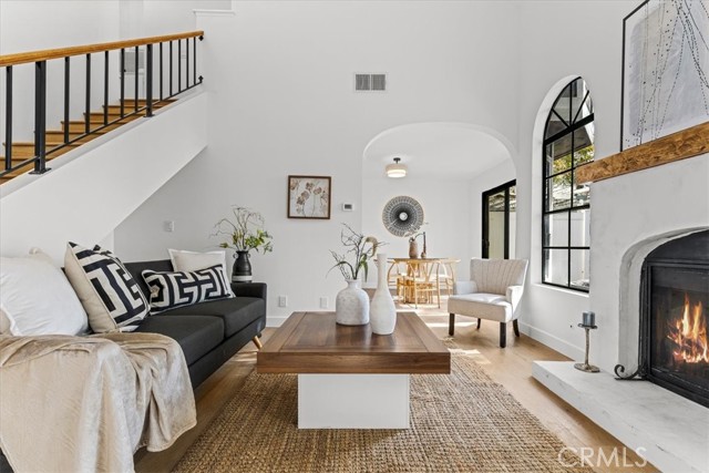 14200 Foothill Boulevard, 8 photo 3