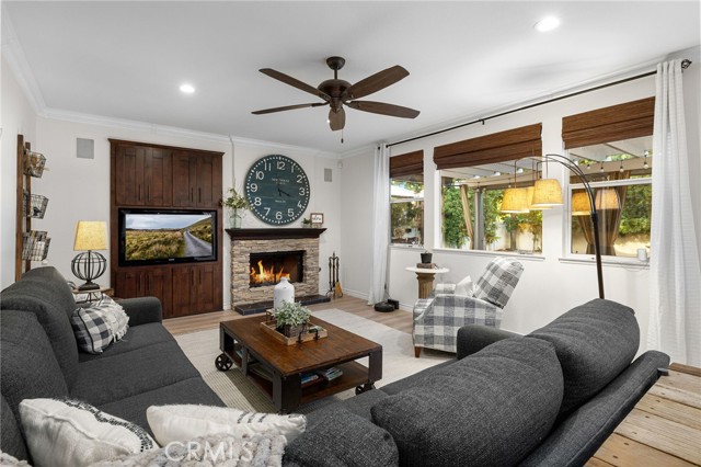 Detail Gallery Image 27 of 72 For 2384 Canyon Crest, La Verne,  CA 91750 - 5 Beds | 3 Baths