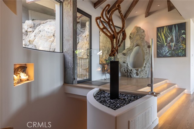 Detail Gallery Image 4 of 39 For 2901 Ocean Bld, Corona Del Mar,  CA 92625 - 4 Beds | 4/3 Baths