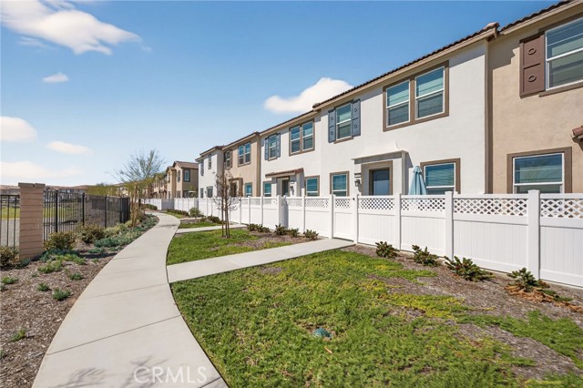 Detail Gallery Image 3 of 58 For 34495 Agave #32107,  Winchester,  CA 92596 - 3 Beds | 2/1 Baths