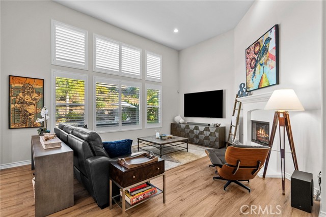 Detail Gallery Image 28 of 67 For 890 Lindamere, Simi Valley,  CA 93065 - 5 Beds | 4/1 Baths