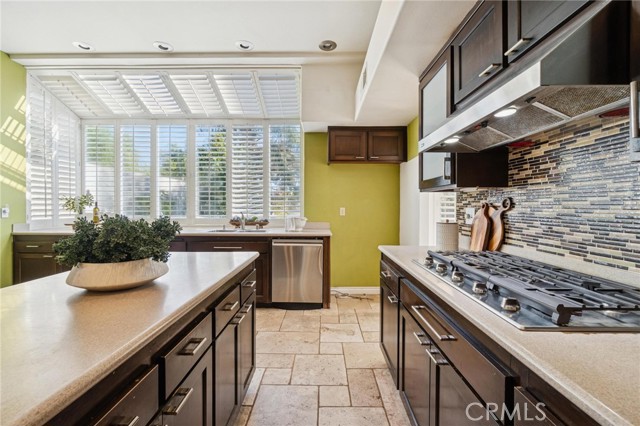 Detail Gallery Image 21 of 63 For 25528 Paine Cir, Stevenson Ranch,  CA 91381 - 4 Beds | 3 Baths