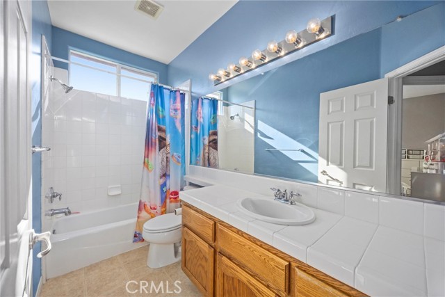 Detail Gallery Image 51 of 67 For 12809 Trafalgar Square, Bakersfield,  CA 93312 - 5 Beds | 3 Baths