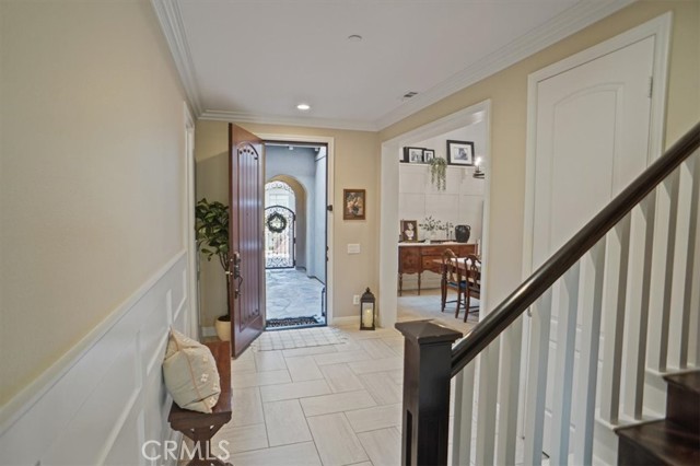 Detail Gallery Image 5 of 60 For 28115 Anvil Ct, Valencia,  CA 91354 - 6 Beds | 6 Baths