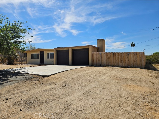 Detail Gallery Image 3 of 36 For 5734 Wainwright Ave, Twentynine Palms,  CA 92277 - 3 Beds | 2 Baths