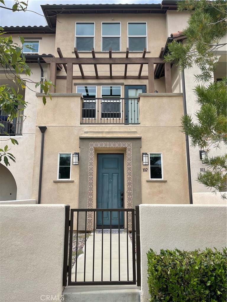 535 W Foothill Boulevard #102