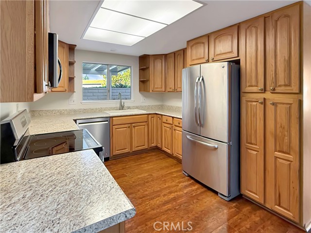 Detail Gallery Image 12 of 22 For 2133 a via Puerta, Laguna Woods,  CA 92637 - 2 Beds | 1 Baths