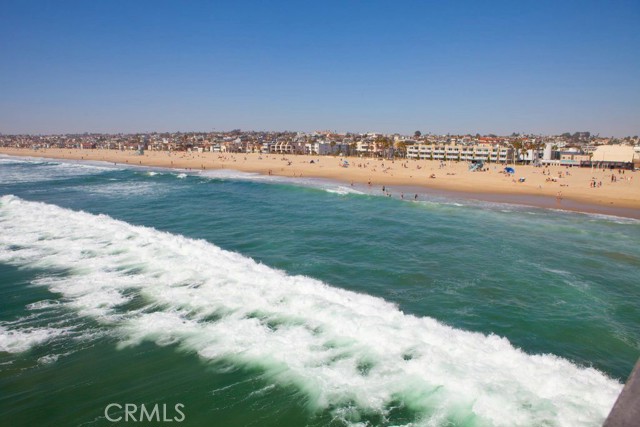 Detail Gallery Image 73 of 75 For 1042 7th St, Hermosa Beach,  CA 90254 - 4 Beds | 3/1 Baths