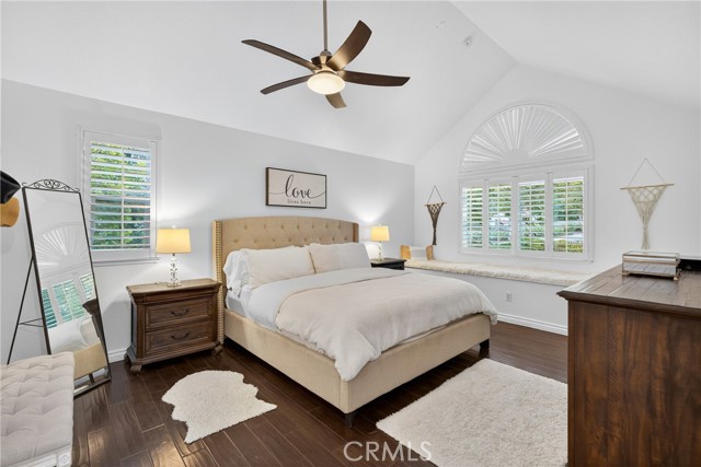Detail Gallery Image 17 of 29 For 24456 Mockingbird Ct, Valencia,  CA 91355 - 3 Beds | 3 Baths