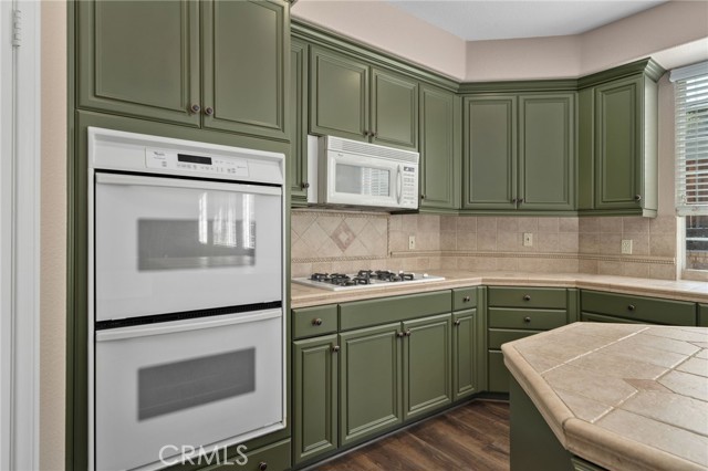 Detail Gallery Image 6 of 25 For 7146 Taggart Pl, Rancho Cucamonga,  CA 91739 - 5 Beds | 3 Baths