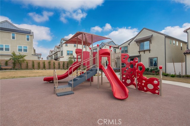Detail Gallery Image 8 of 8 For 509 Tamarind Way #B,  West Covina,  CA 91791 - 2 Beds | 2/1 Baths