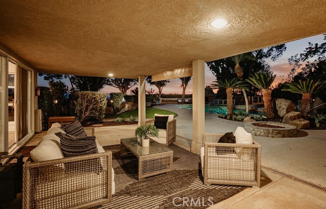 9761 Daron Drive, Villa Park CA: https://media.crmls.org/medias/e816bd4e-0d56-4176-93be-45668eac9ae2.jpg