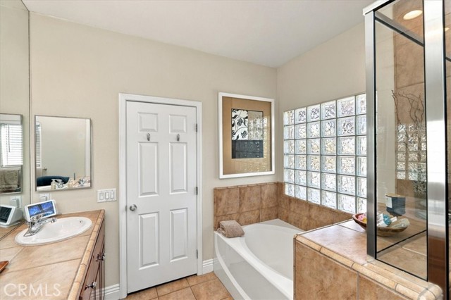 74098 Scholar E, Palm Desert, CA 92211