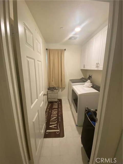 Detail Gallery Image 12 of 16 For 427 Lisbon Pl, Santa Paula,  CA 93060 - 3 Beds | 2/1 Baths