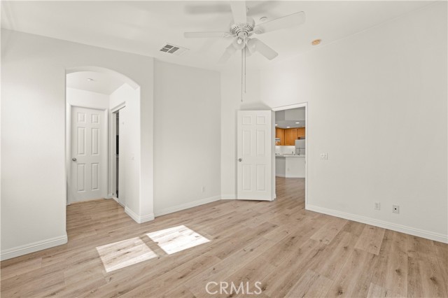 Detail Gallery Image 14 of 27 For 25178 Meadow Walk #2,  Murrieta,  CA 92562 - 2 Beds | 2 Baths