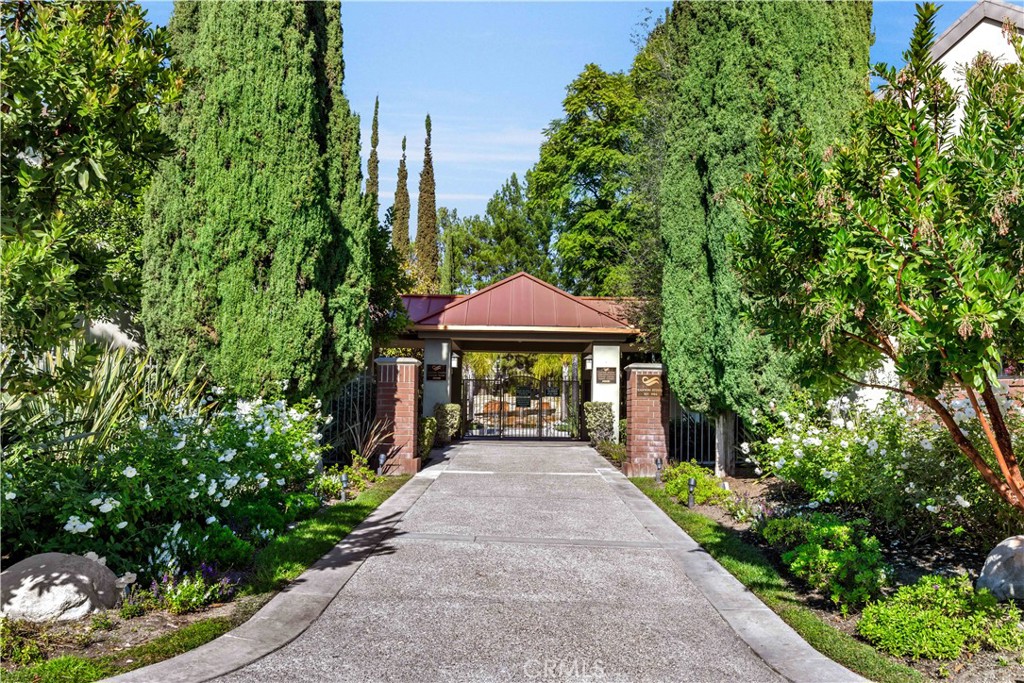 MLS #OC25251962 image #47