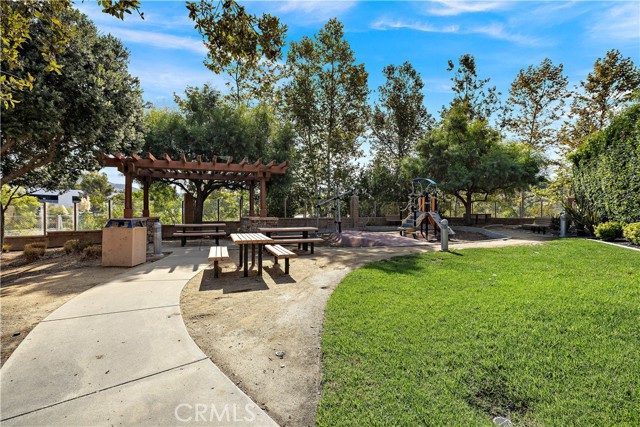 Detail Gallery Image 34 of 37 For 3414 Filoli Cir, Carlsbad,  CA 92009 - 3 Beds | 3/1 Baths
