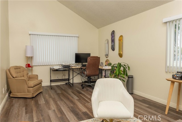 Detail Gallery Image 13 of 26 For 16710 Orange #L59,  Paramount,  CA 90723 - 3 Beds | 2/1 Baths
