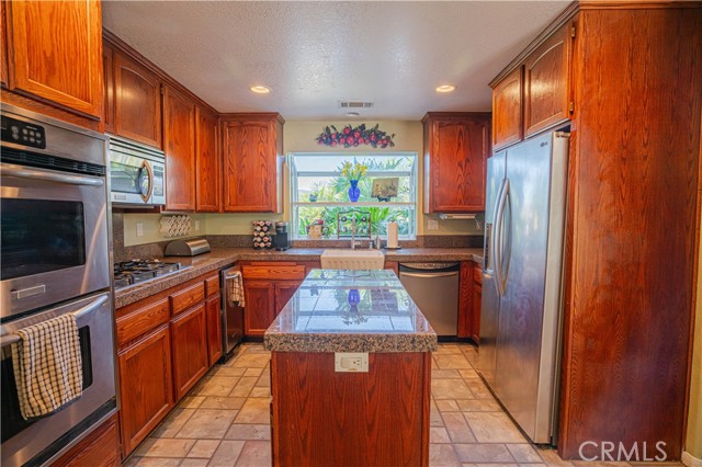 Detail Gallery Image 59 of 75 For 37550 Avenida La Cresta, Murrieta,  CA 92562 - 4 Beds | 2/1 Baths