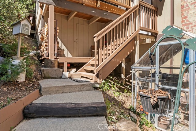 Detail Gallery Image 48 of 66 For 750 Zurich Dr, Lake Arrowhead,  CA 92352 - 4 Beds | 4/1 Baths