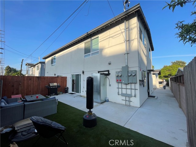 Detail Gallery Image 7 of 17 For 8309 Barnsley Ave, Los Angeles,  CA 90045 - – Beds | – Baths