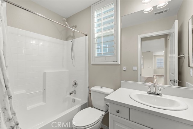 Detail Gallery Image 21 of 60 For 31784 Desert Holly, Murrieta,  CA 92563 - 5 Beds | 3 Baths