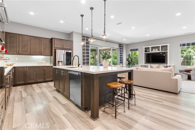 Detail Gallery Image 3 of 75 For 20 Entonar Rd, Rancho Mission Viejo,  CA 92694 - 4 Beds | 4/1 Baths