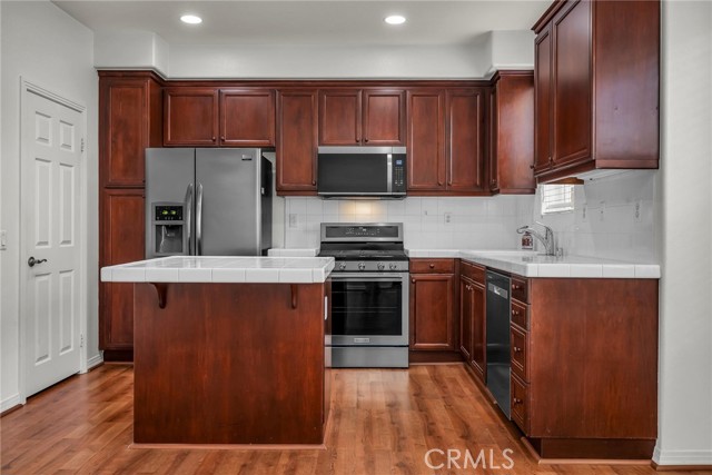 Detail Gallery Image 14 of 36 For 3538 Torrance, Torrance,  CA 90503 - 3 Beds | 2/1 Baths