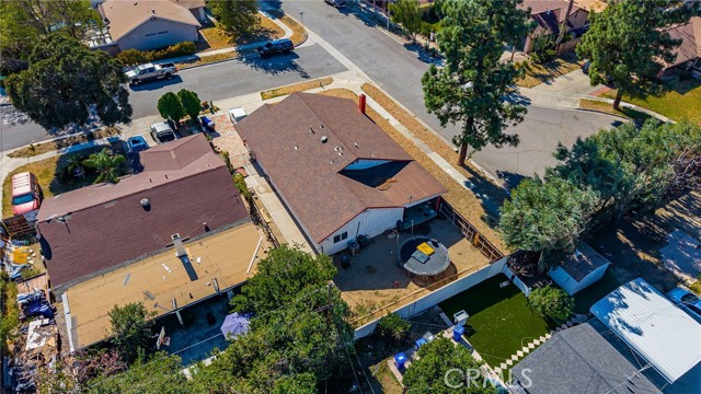 Detail Gallery Image 13 of 16 For 18080 Citron Ave, Fontana,  CA 92335 - 4 Beds | 2 Baths