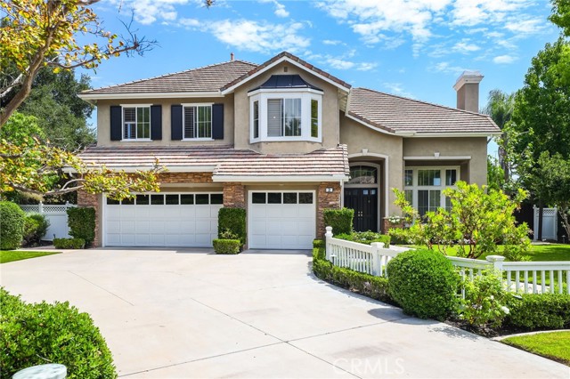 Detail Gallery Image 2 of 25 For 2 Lafayette Lane, Coto de Caza,  CA 92679 - 5 Beds | 4/1 Baths